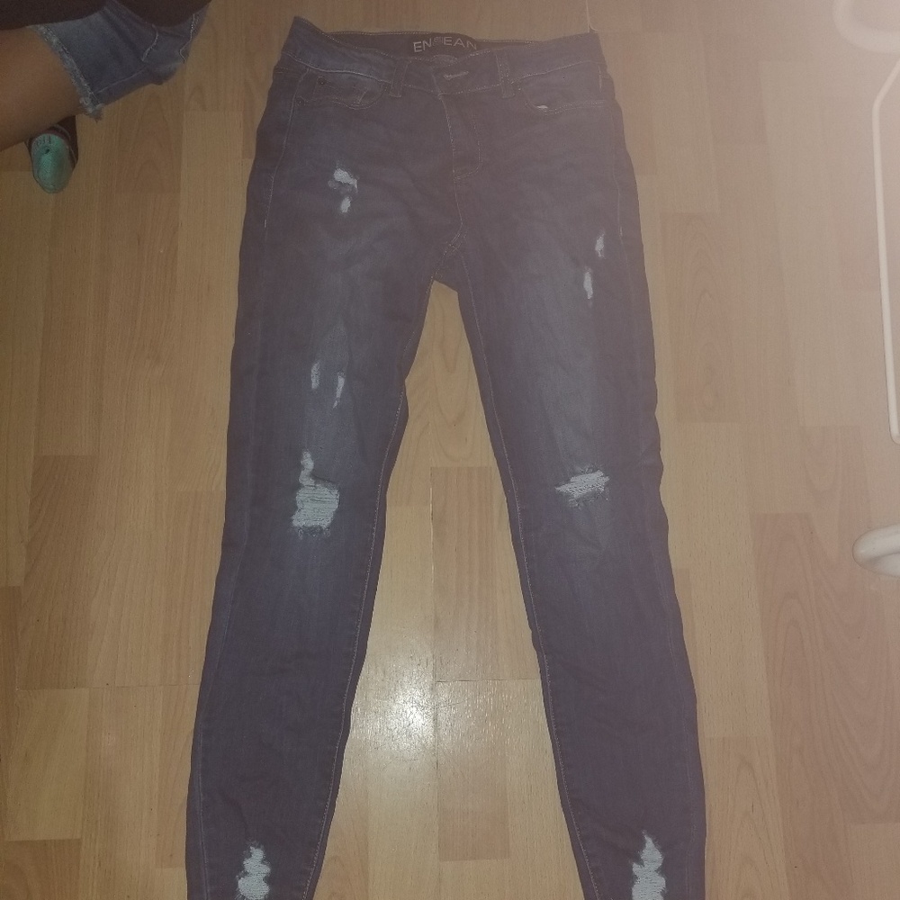 Ripped jeans